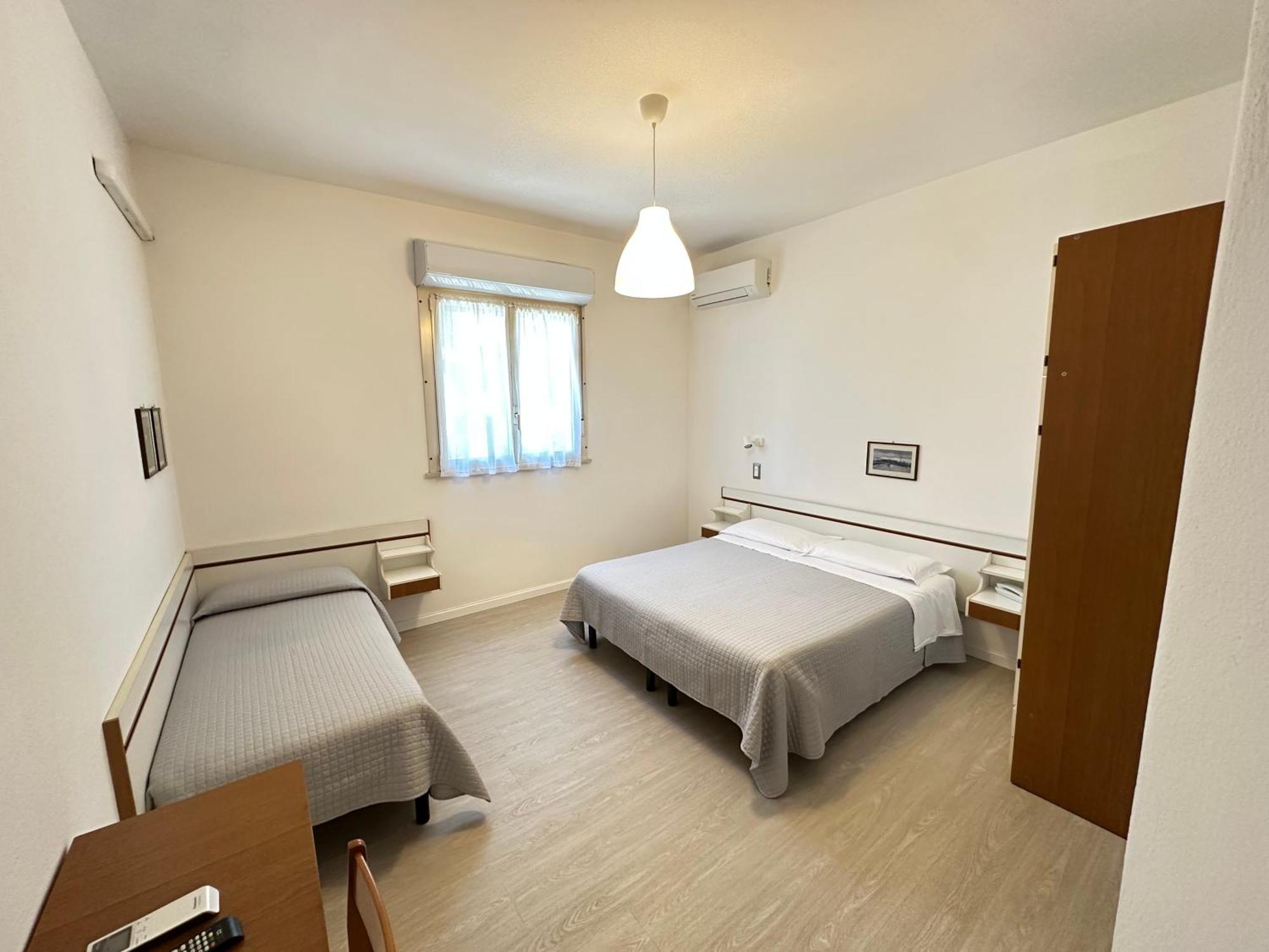Hotel Fiorenza Milano Marittima Esterno foto