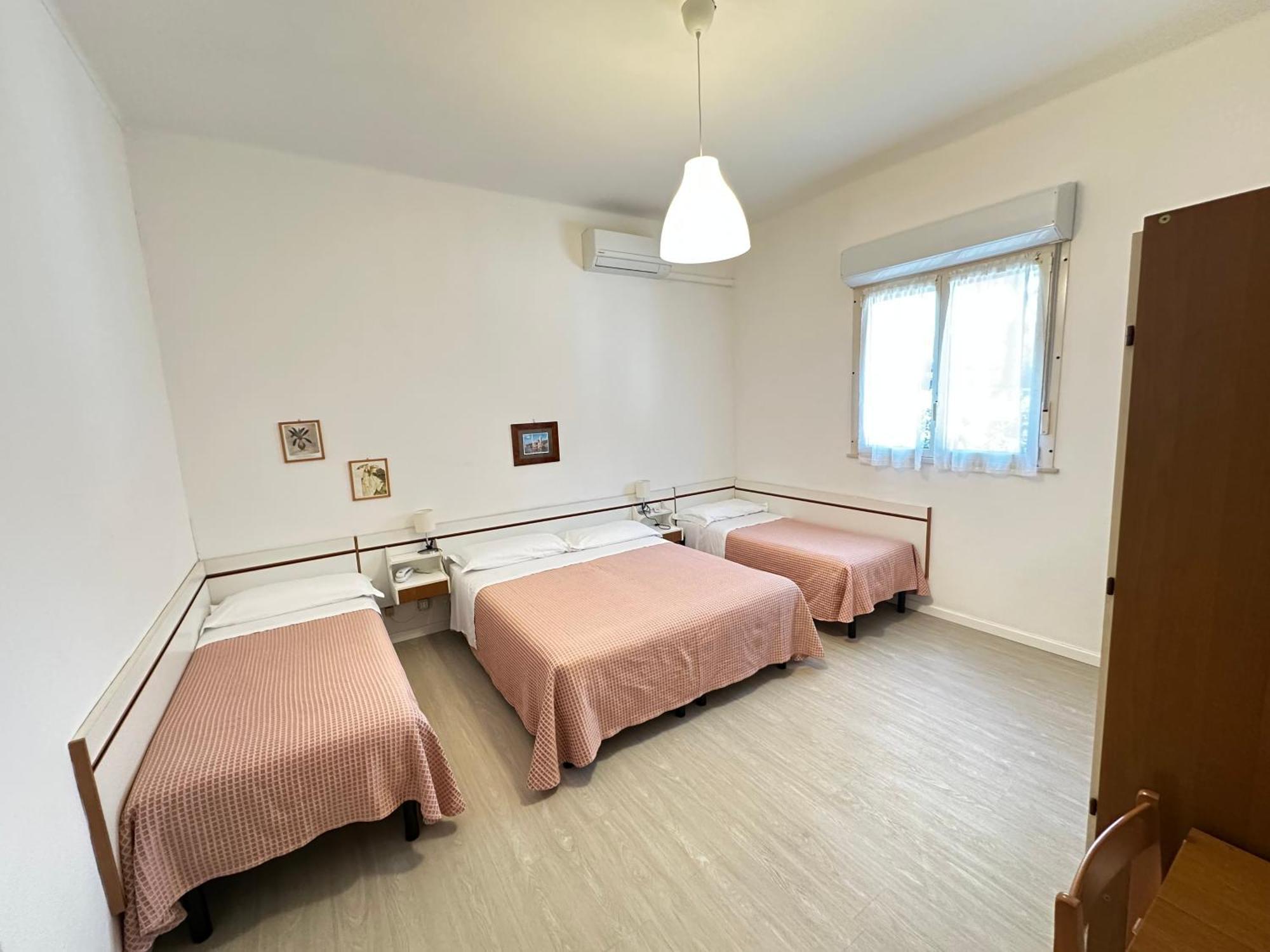Hotel Fiorenza Milano Marittima Esterno foto