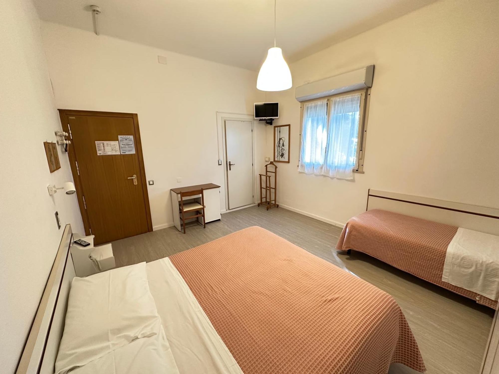 Hotel Fiorenza Milano Marittima Esterno foto