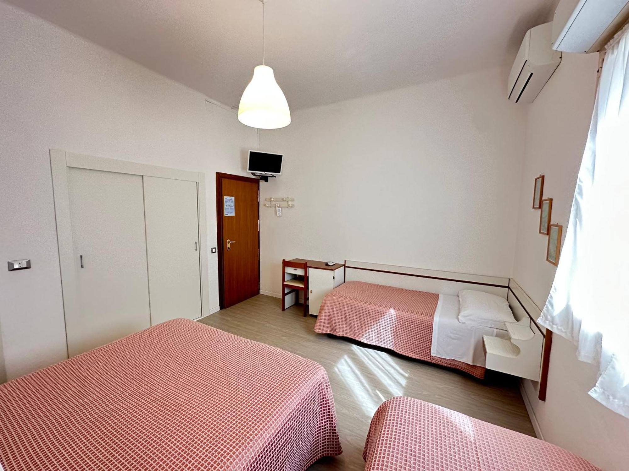 Hotel Fiorenza Milano Marittima Esterno foto