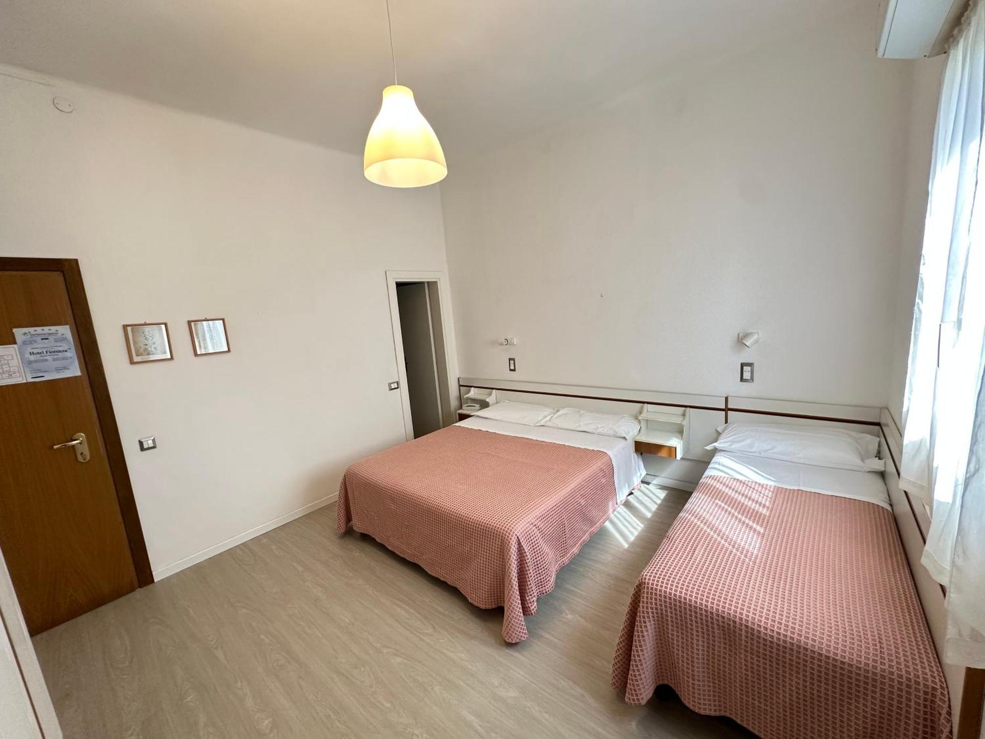 Hotel Fiorenza Milano Marittima Esterno foto