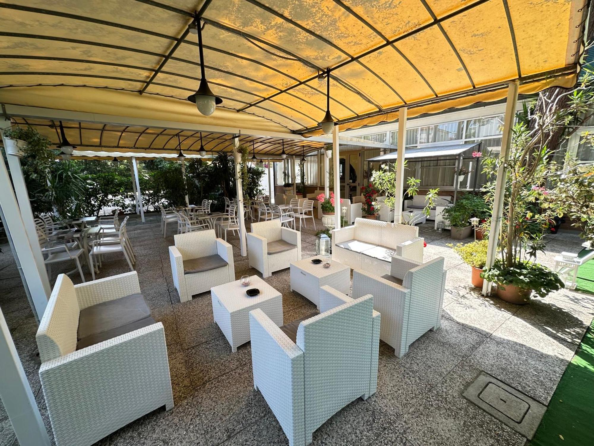 Hotel Fiorenza Milano Marittima Esterno foto