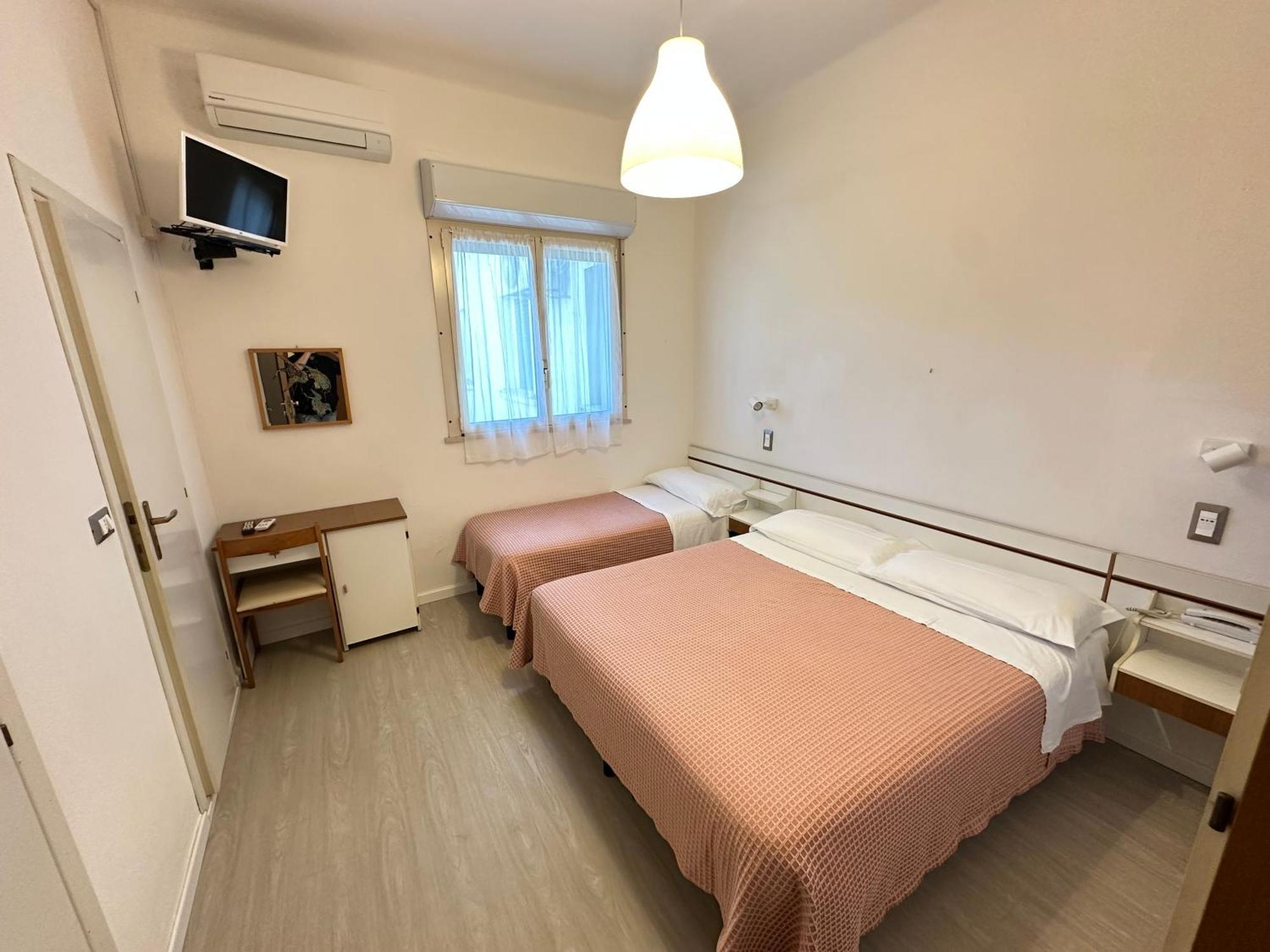 Hotel Fiorenza Milano Marittima Esterno foto